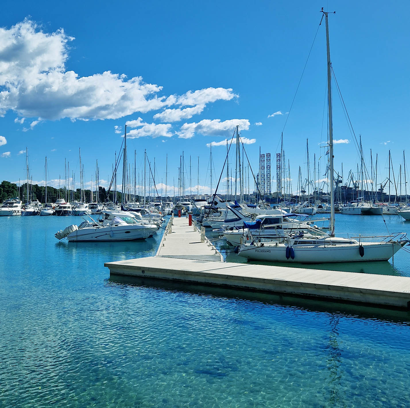 Smuggler's Briefing – Pula Marina